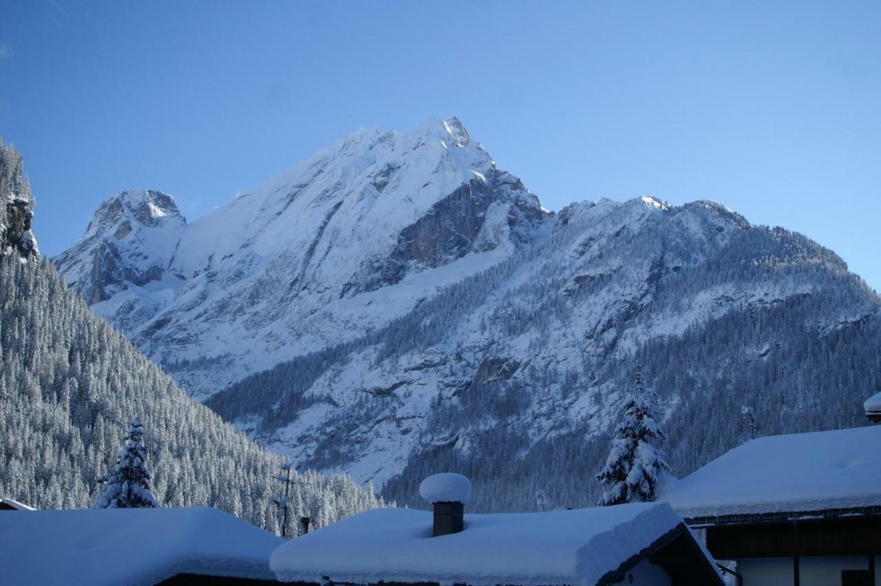 Des Alpes 2 Canazei Exterior foto